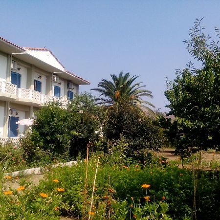 Guesthouse Karidia Skála Eresoú Dış mekan fotoğraf