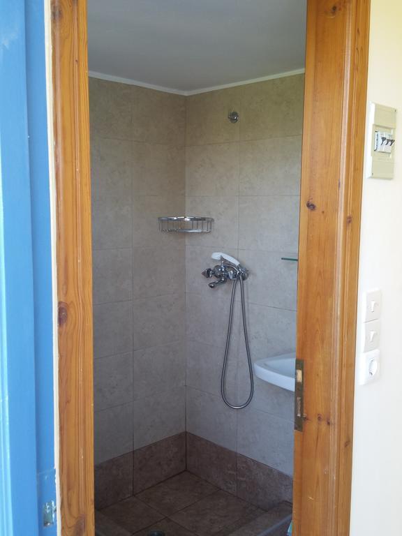 Guesthouse Karidia Skála Eresoú Dış mekan fotoğraf