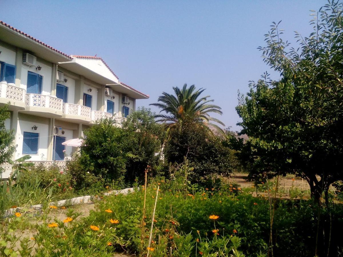 Guesthouse Karidia Skála Eresoú Dış mekan fotoğraf